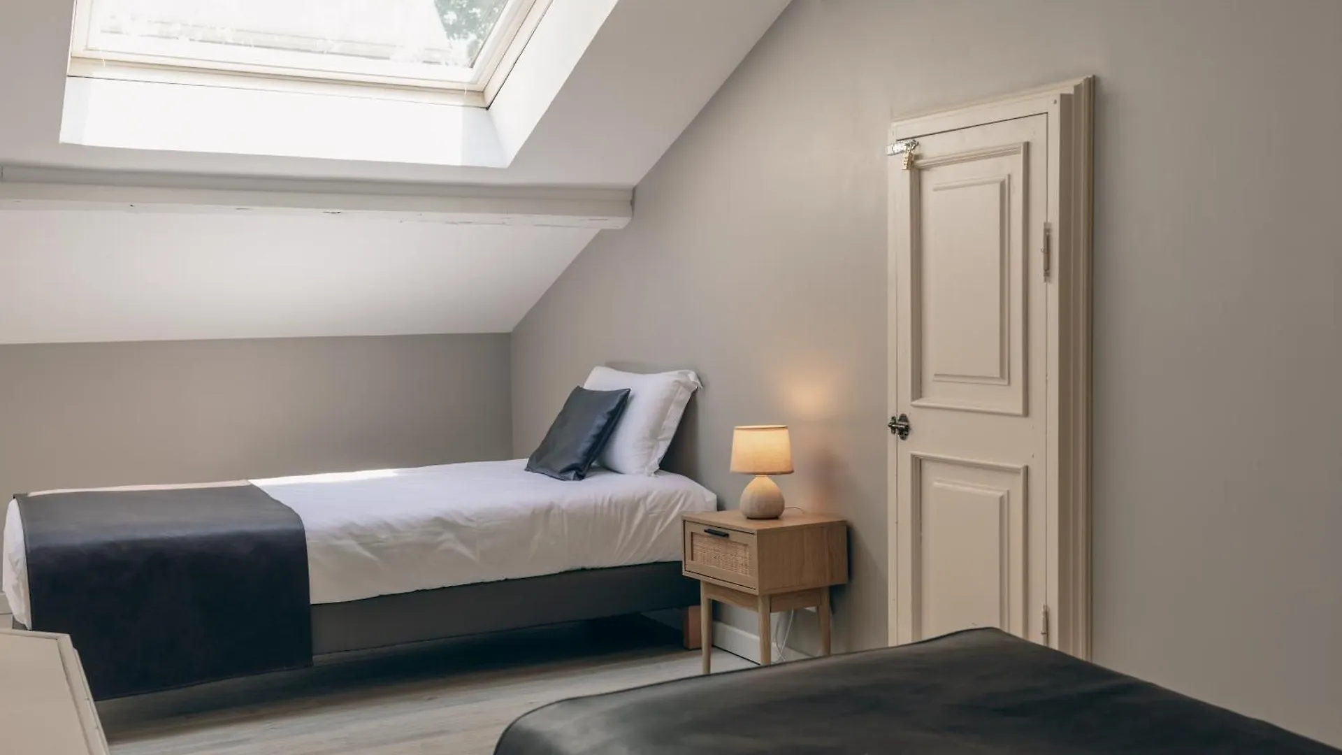 Bed & Breakfast Auberge De La Treille - Chambres D'Hotes Avignon France
