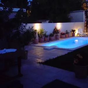 Bed & Breakfast L'hibiscus D'hote, Avignone
