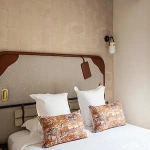 Hiro, New 2024 Hotel Paris